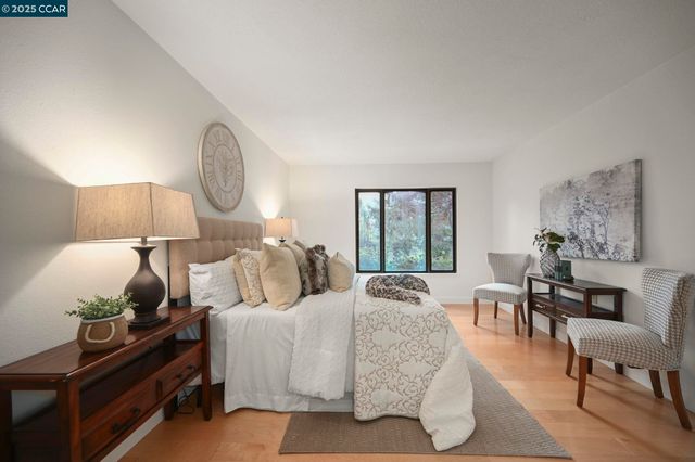 1801 Golden Rain Rd 3, Walnut Creek, CA 94595