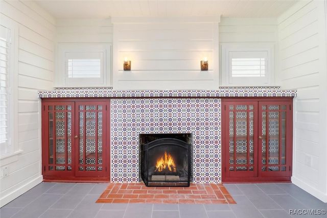 272 NE 3rd Street, Crystal River, FL 34428