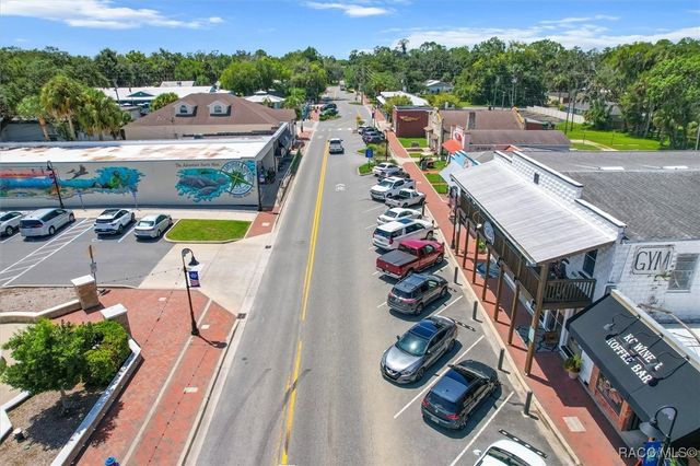 272 NE 3rd Street, Crystal River, FL 34428