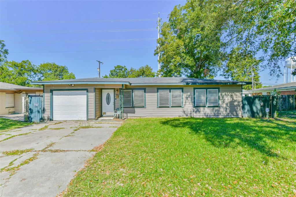 2526 Jackson Street, La Marque, TX 77568
