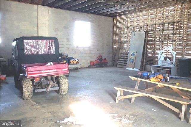 174 FERNWOOD RD, Cochranville, PA 19330