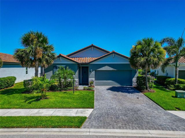 13513 FLAT WOODS TERRACE, Bradenton, FL 34211