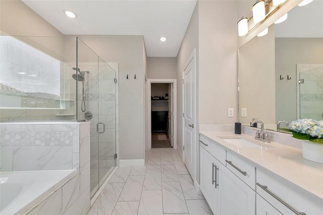 13513 FLAT WOODS TERRACE, Bradenton, FL 34211