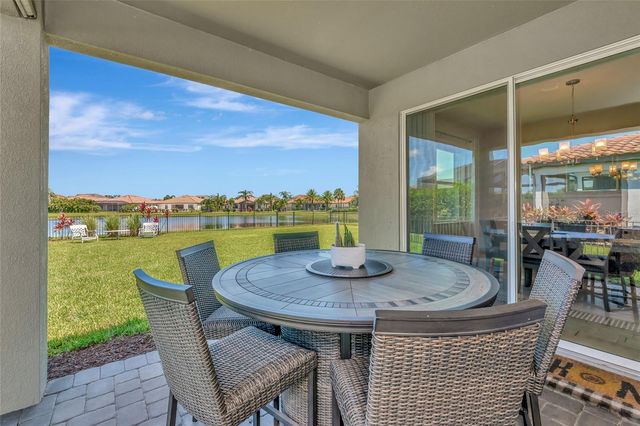 13513 FLAT WOODS TERRACE, Bradenton, FL 34211