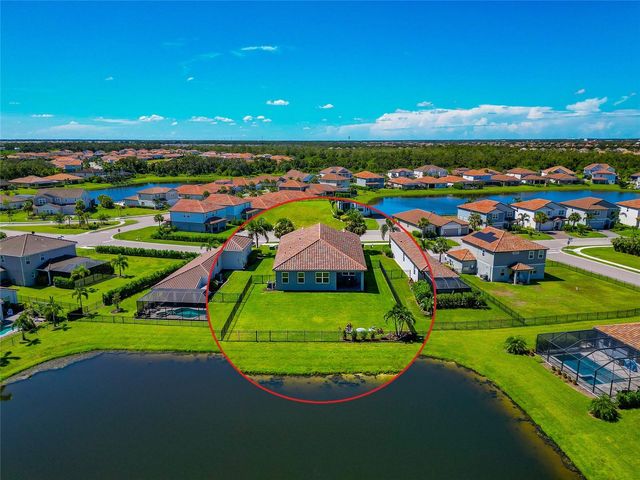 13513 FLAT WOODS TERRACE, Bradenton, FL 34211