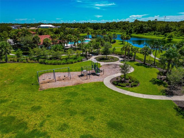 13513 FLAT WOODS TERRACE, Bradenton, FL 34211