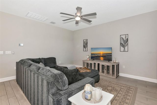 13513 FLAT WOODS TERRACE, Bradenton, FL 34211
