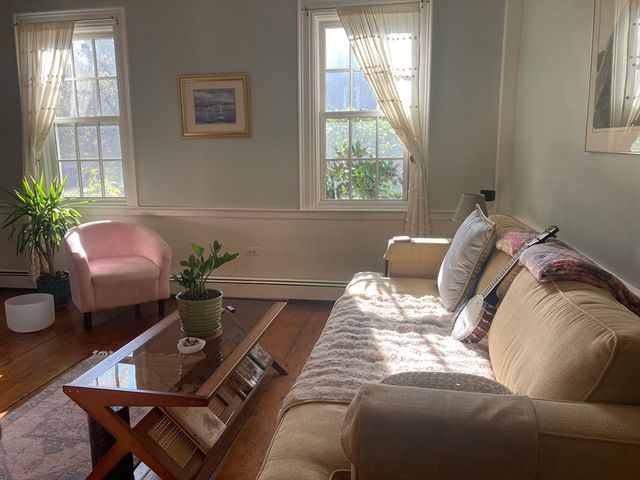 16 Tyng 16, Newburyport, MA 01950