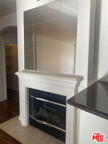 1862 S Bentley Avenue 101, Los Angeles, CA 90025