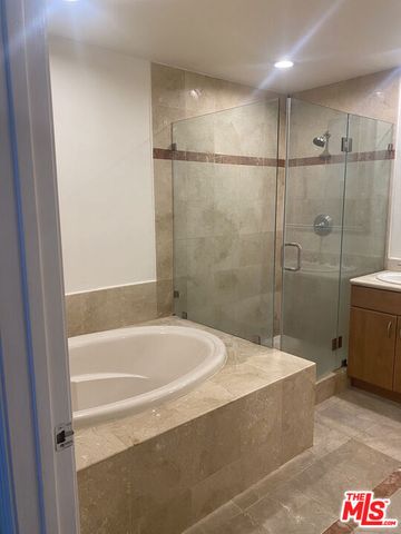 1862 S Bentley Avenue 101, Los Angeles, CA 90025