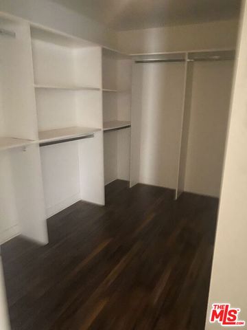 1862 S Bentley Avenue 101, Los Angeles, CA 90025
