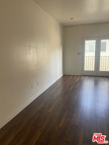 1862 S Bentley Avenue 101, Los Angeles, CA 90025