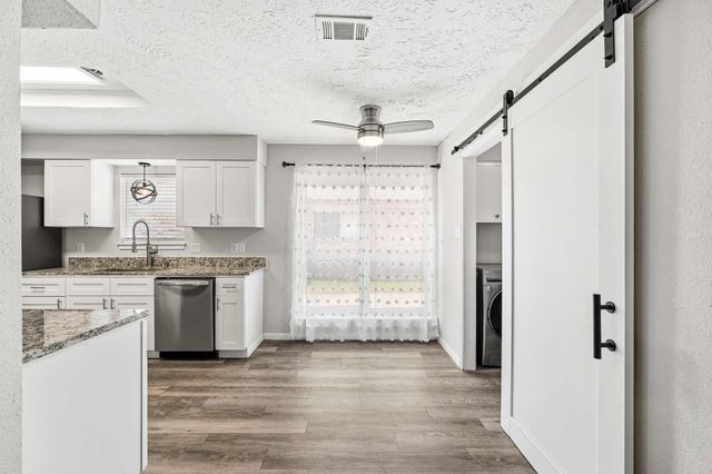 12010 Dorrance Lane, Meadows Place, TX 77477