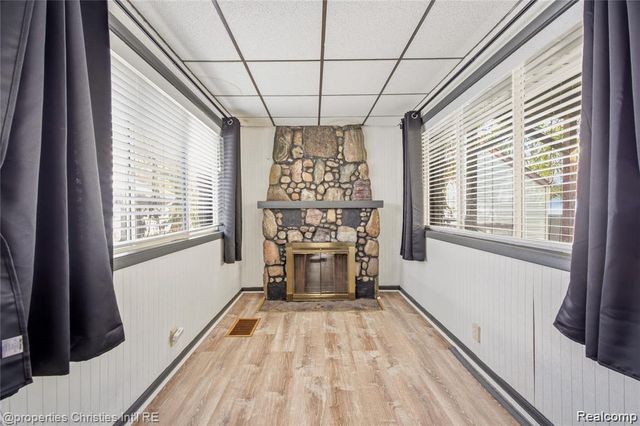 214 Woodsboro Drive 1, Royal Oak, MI 48067