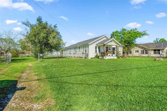 2112 Creole St Street, Lake Charles, LA 70601