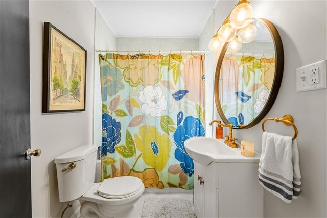 2112 Creole St Street, Lake Charles, LA 70601