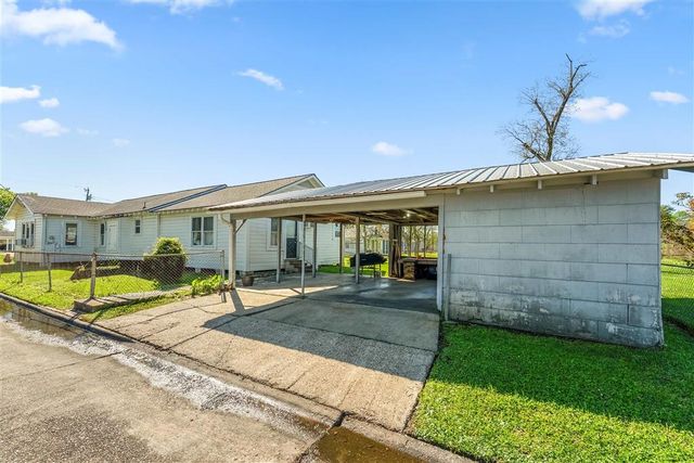 2112 Creole St Street, Lake Charles, LA 70601