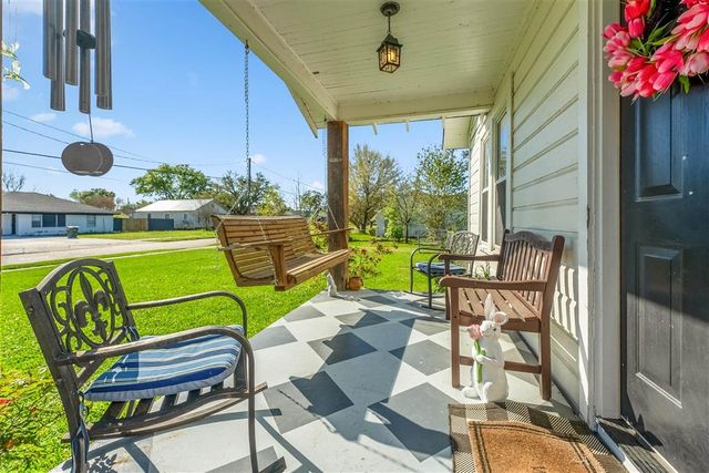 2112 Creole St Street, Lake Charles, LA 70601