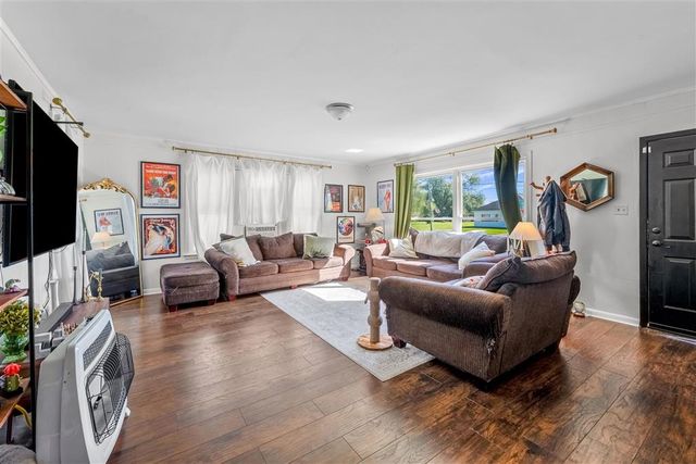 2112 Creole St Street, Lake Charles, LA 70601