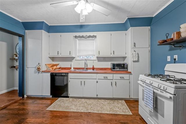 2112 Creole St Street, Lake Charles, LA 70601