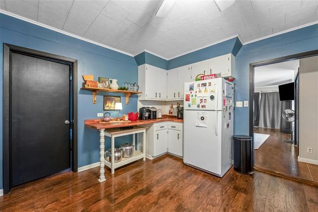 2112 Creole St Street, Lake Charles, LA 70601