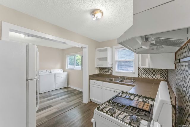 114 Teresa, San Antonio, TX 78214