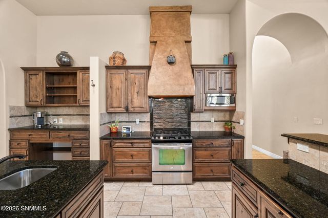 4252 Lyra Court, Las Cruces, NM 88011