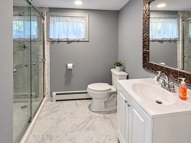 11 University Lane, Methuen, MA 01844