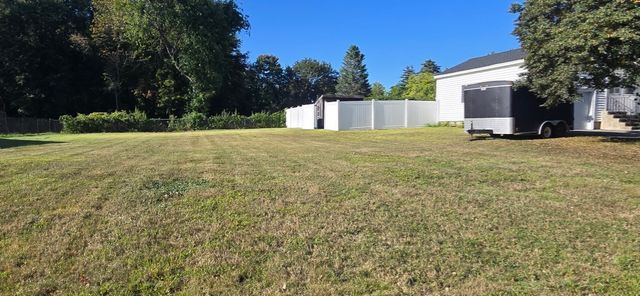 11 University Lane, Methuen, MA 01844