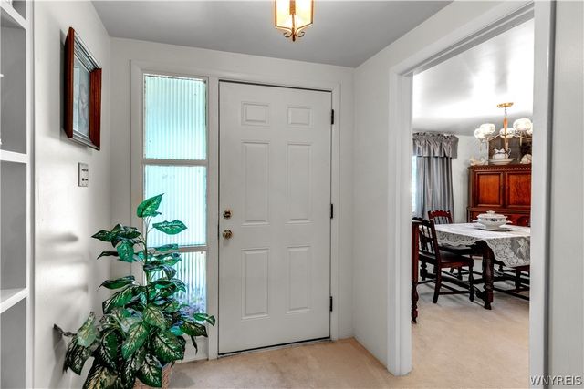 5373 Elm Drive, Lewiston, NY 14092