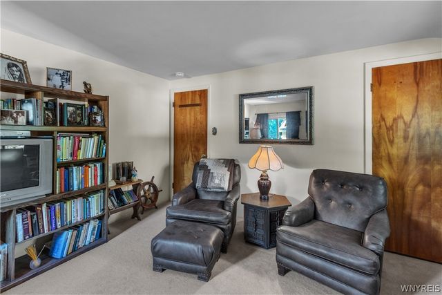 5373 Elm Drive, Lewiston, NY 14092