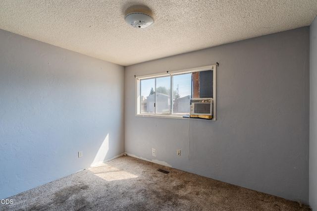 7675 Gladstone Avenue, White City, OR 97503
