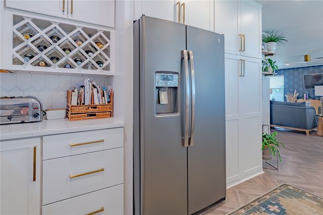 101 Quail Dr, Rockport, TX 78382