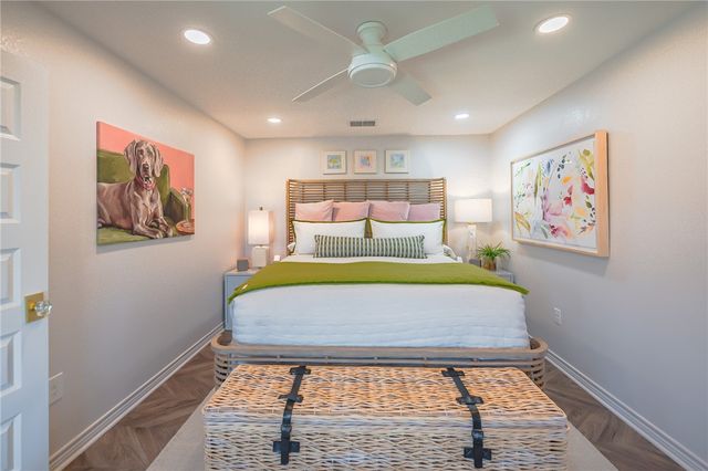 101 Quail Dr, Rockport, TX 78382