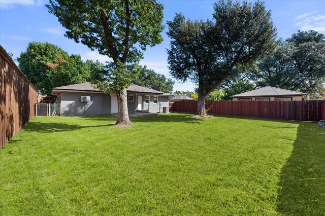 2626 Alden Avenue, Dallas, TX 75211