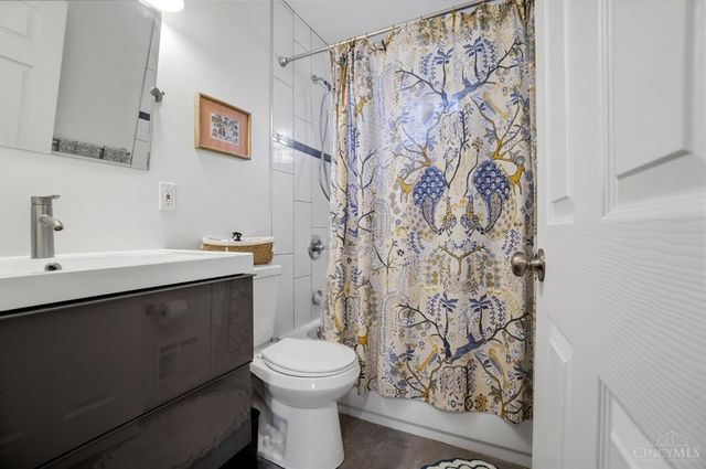 1019 Crosley Avenue, Cincinnati, OH 45215