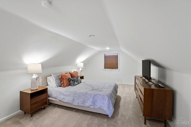 1019 Crosley Avenue, Cincinnati, OH 45215