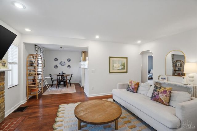 1019 Crosley Avenue, Cincinnati, OH 45215