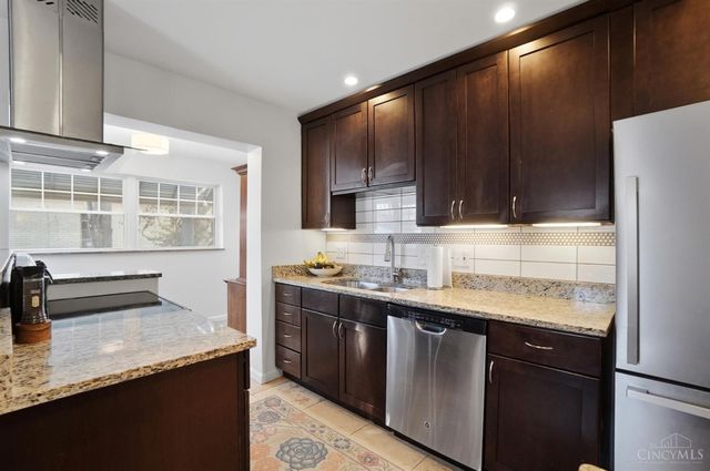 1019 Crosley Avenue, Cincinnati, OH 45215