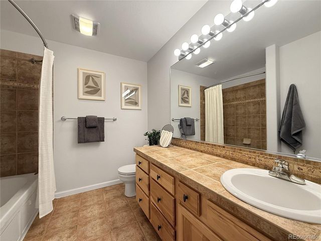 37 Waterside Ct C 206, Fraser, CO 80442