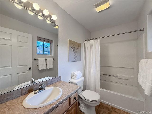 37 Waterside Ct C 206, Fraser, CO 80442