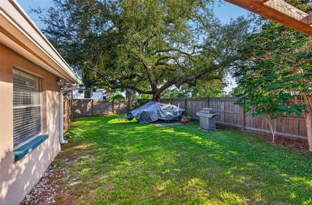 11280 FREEDOM COURT, Seminole, FL 33772