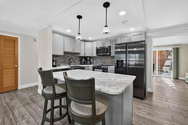 11280 FREEDOM COURT, Seminole, FL 33772