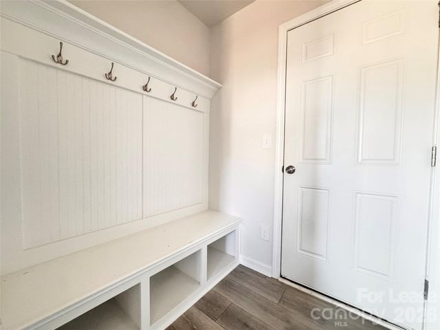 2350 Donnelly Hills Lane, Charlotte, NC 28262