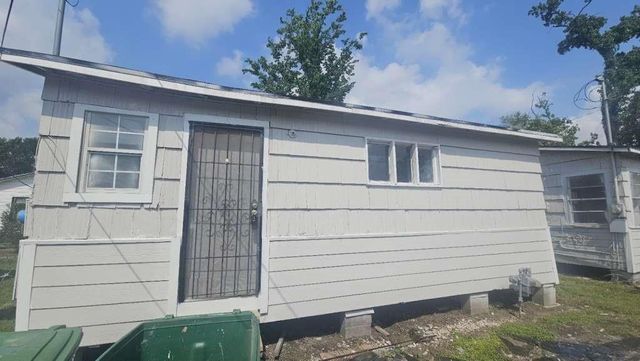 6909 Kittridge Street, Houston, TX 77028