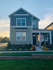 410 Prestige Ct, Pleasant View, TN 37146