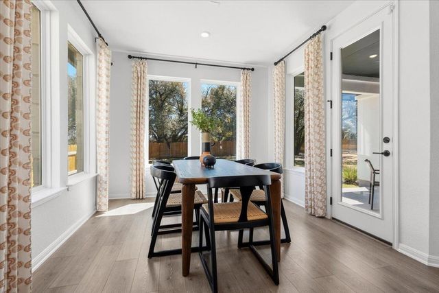 212 Barton Oak TRL, Georgetown, TX 78628