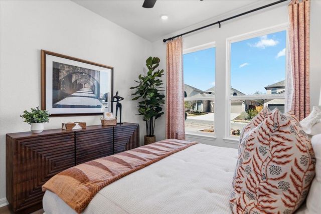 212 Barton Oak TRL, Georgetown, TX 78628