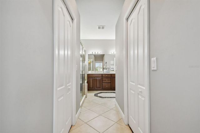 5056 LAKEHURST COURT, Palmetto, FL 34221