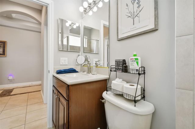 5056 LAKEHURST COURT, Palmetto, FL 34221